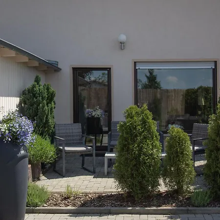 Apartmán Gaestehaus Lehmann *